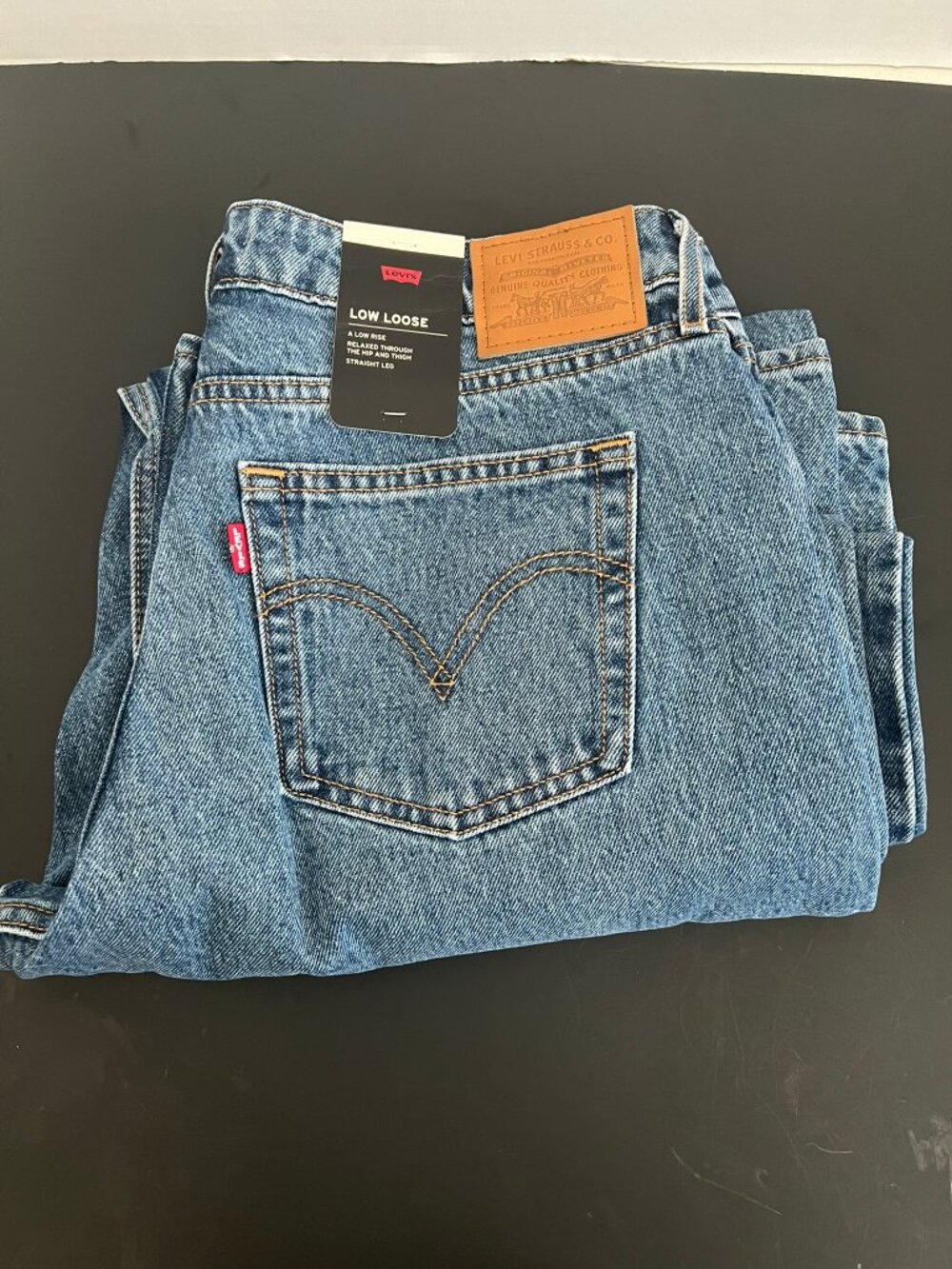 Levis Low Loose Jeans Size 30X32 New with Tags